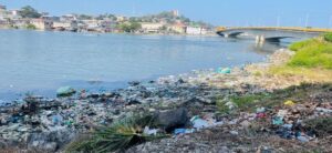 monrovia_trash_9_24