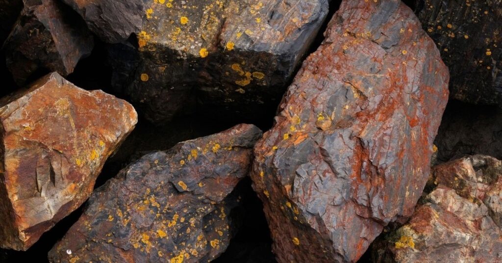 ironore_guinea1
